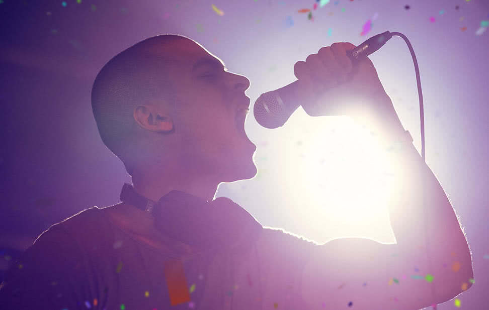 斜槓重金屬搖滾音樂創作才子